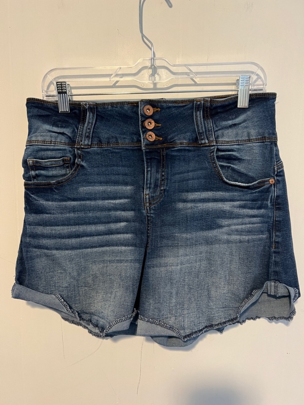 Ariya Cutoff Dark Blue High-Waist Denim Shorts 3 Button and Zipper 0405269
